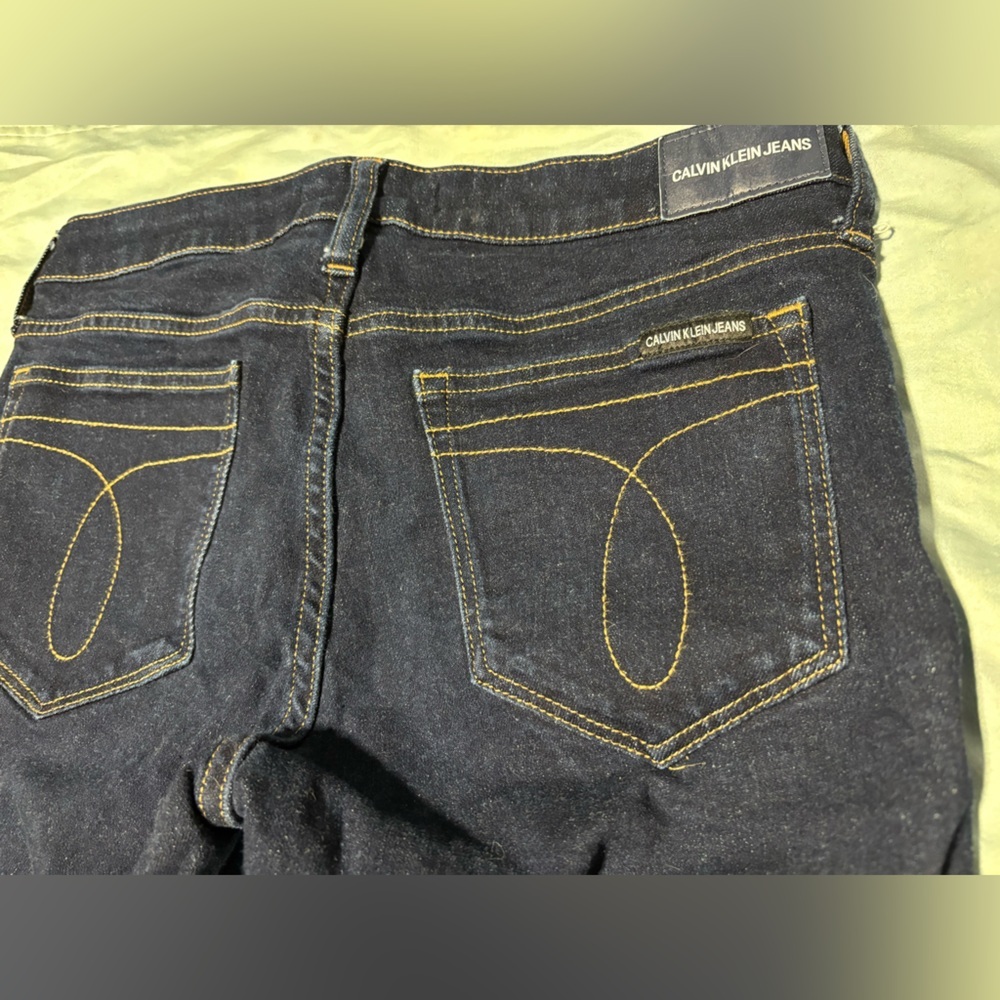 Calvin Klein dark wash jeans - Picture 4 of 6